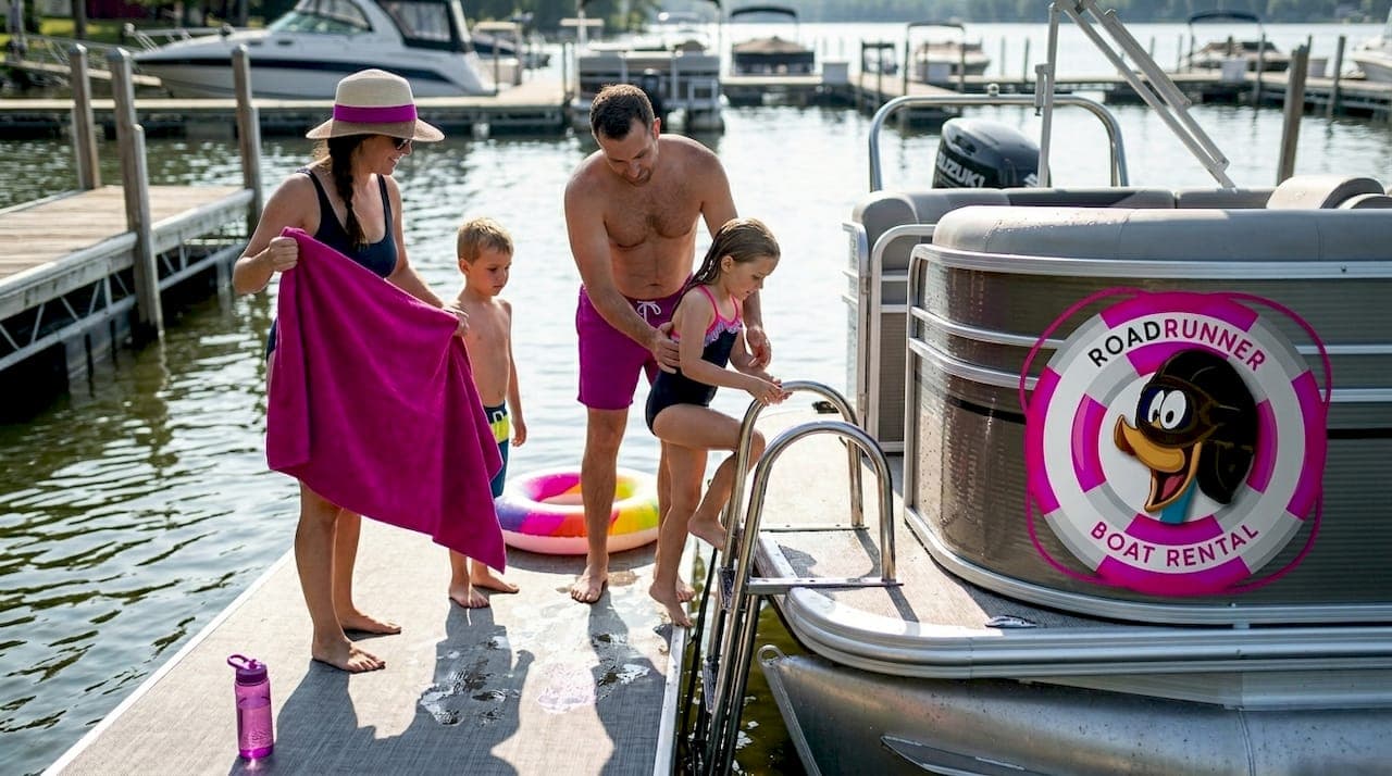 What is pontoon boat swim area: Your family safety guide